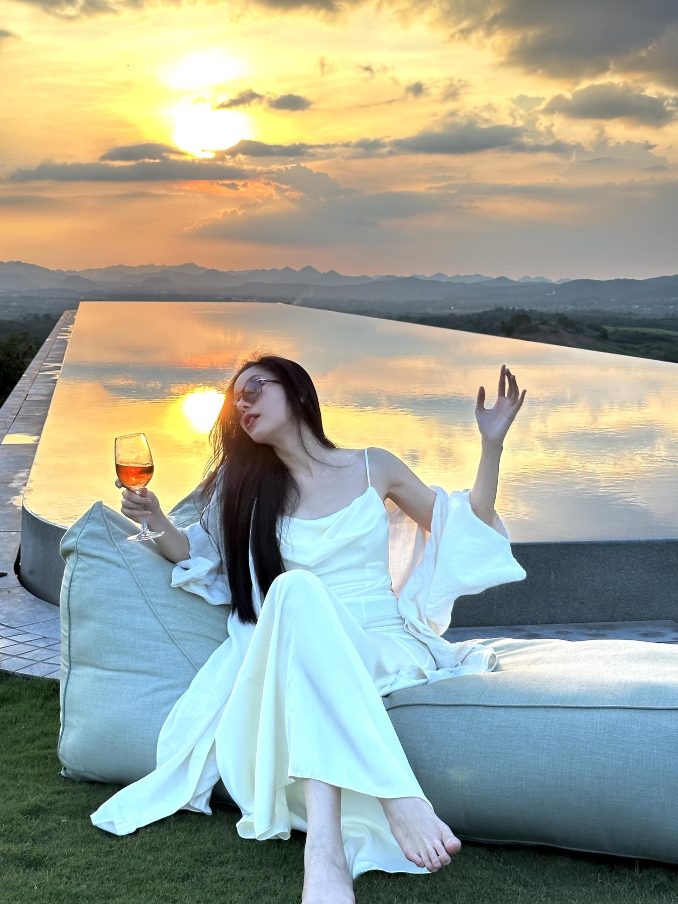 super-model-lucky-245-vietnamese-escort-in-bangkok-9439516_original.jpg