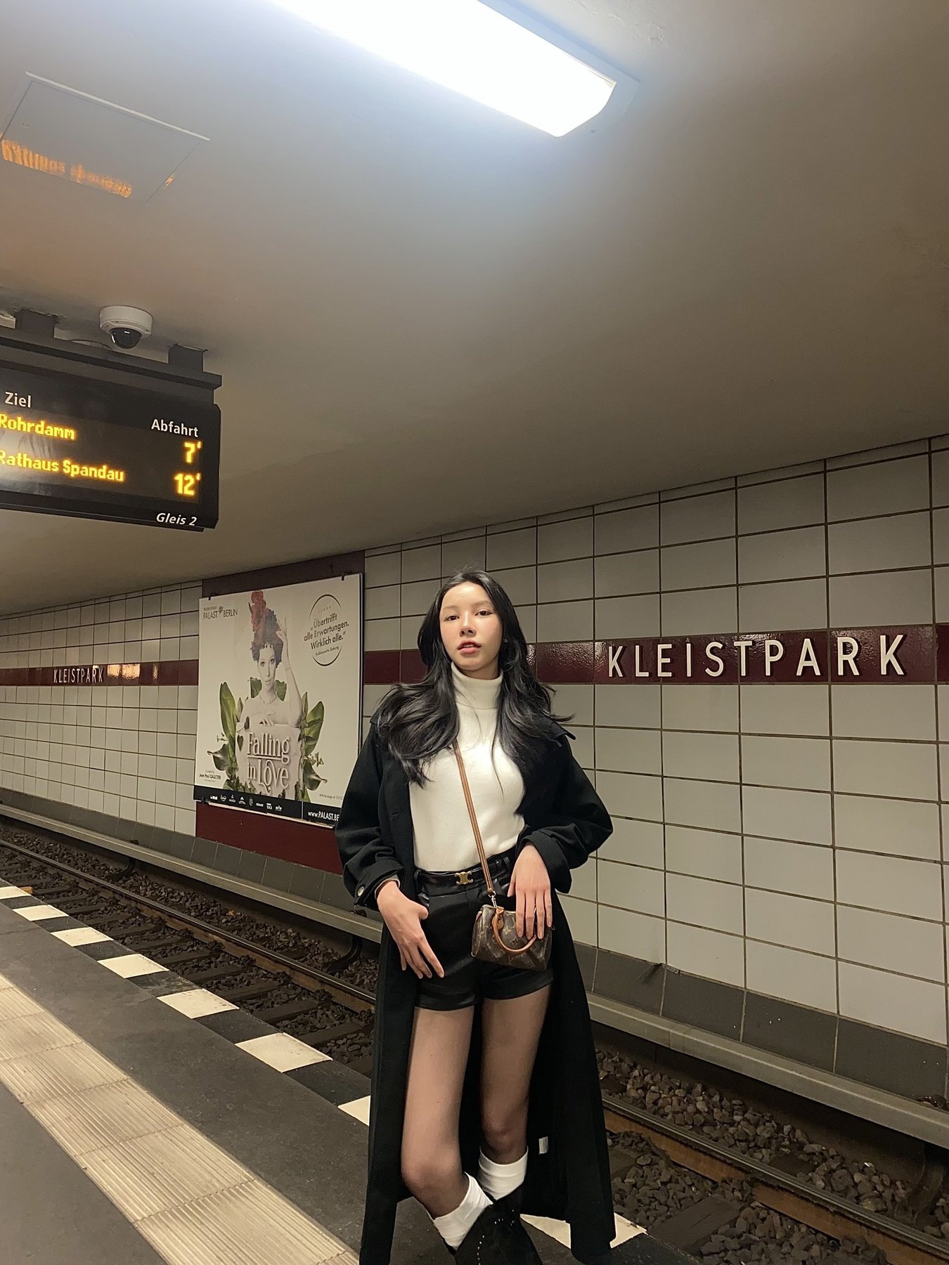 super-model-lucky-245-vietnamese-escort-in-bangkok-10736874_original.jpg