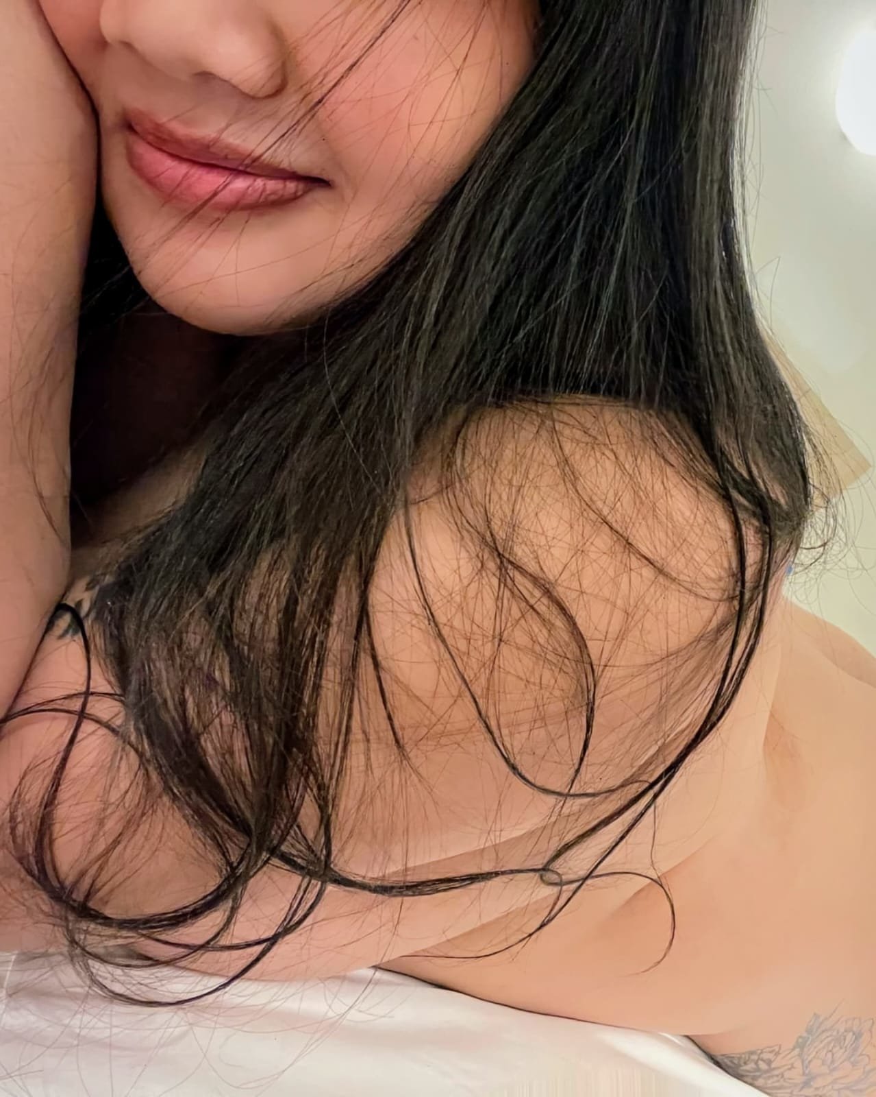 alyssa-chubby-laotian-escort-in-bangkok-10950964_original.jpg