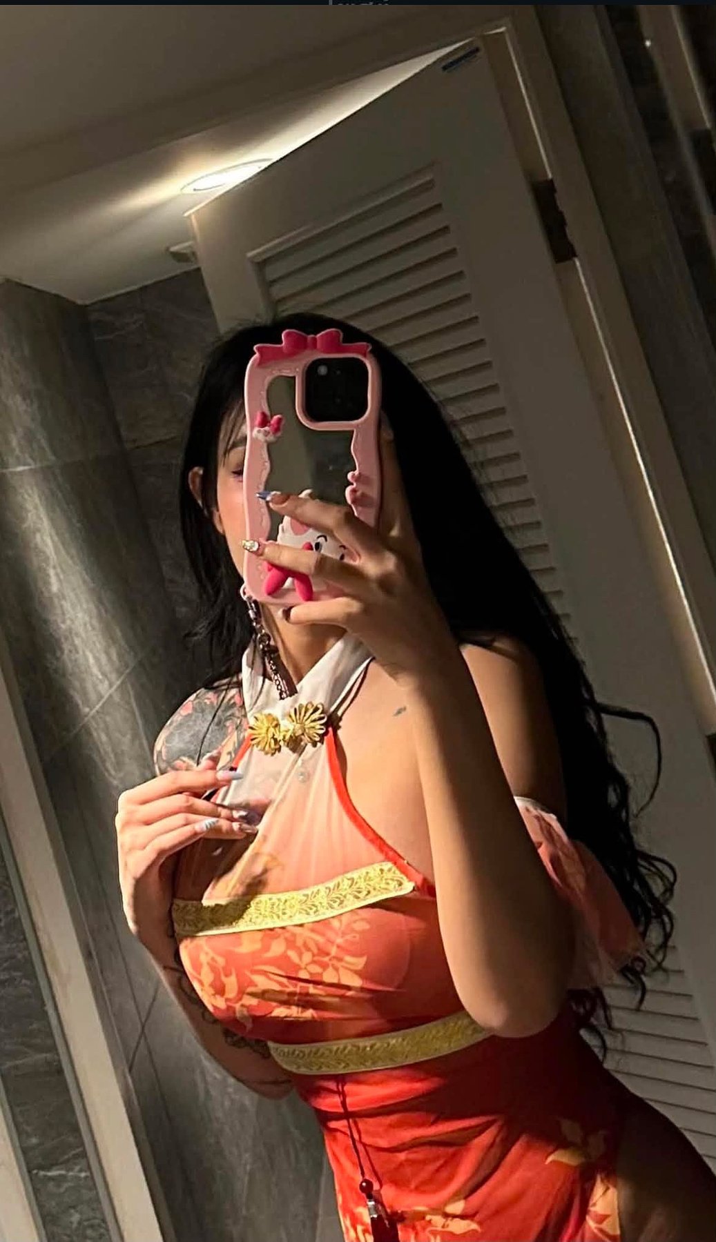 sofia-hot-girl-thai-escort-in-chiang-mai-15186788_original.jpg