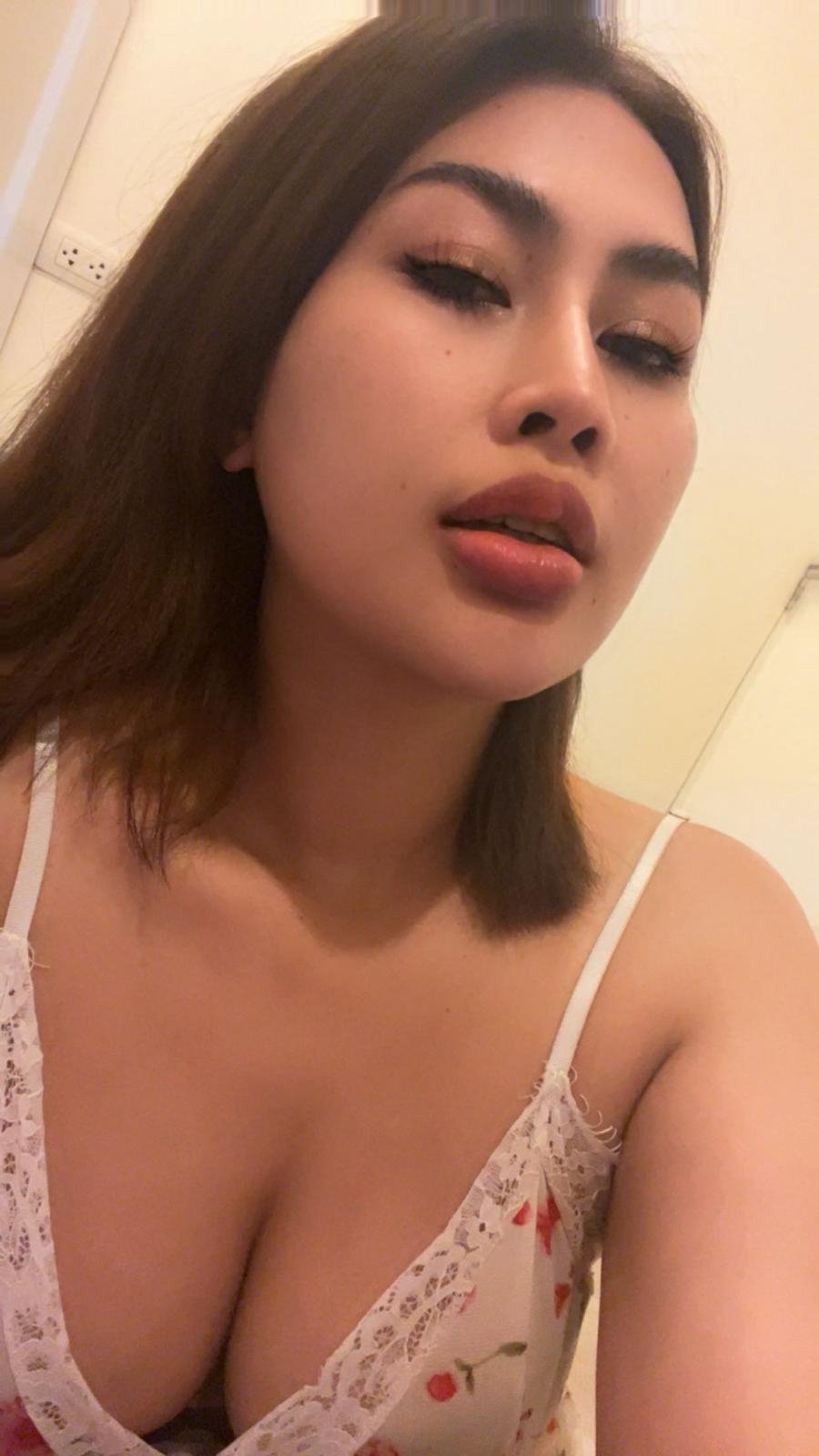 Dada – Thai escort in Chiang M
